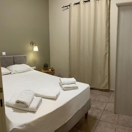 Maro'S Apartments อาร์กอสโตลี ภายนอก รูปภาพ